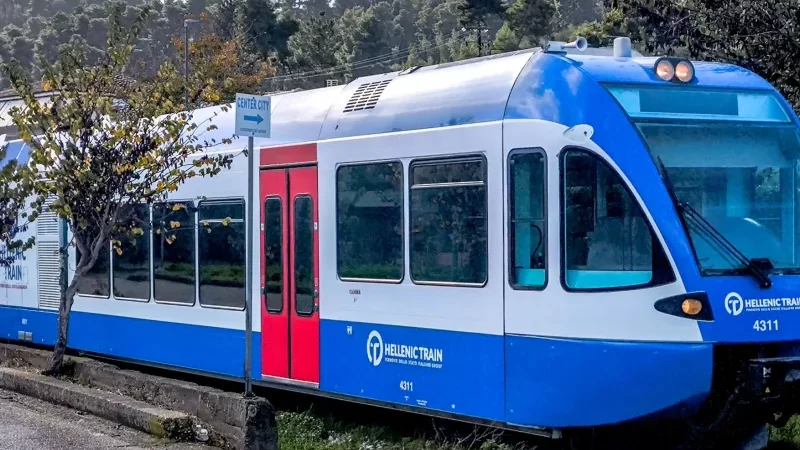 Hellenic Train: Εκτός λειτουργίας το τμήμα Λάρισα - Ραψάνη λόγω πυρκαγιάς - Καθυστερήσεις στα δρομολόγια - newstok.gr