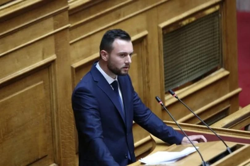 Κωνσταντίνος Φλώρος: Ο ανεξάρτητος βουλευτής που δεν επαναπαύεται στην έδρα του – Μιλάει με πράξεις και παρεμβαίνει διαρκώς στη Βουλή - newstok.gr