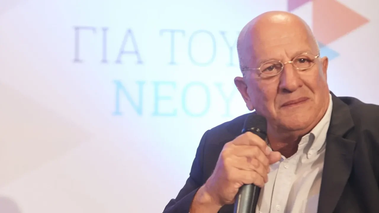 Αντώνης Πανούτσος: Κρίσιμη η κατάσταση της υγείας του - Νοσηλεύεται στη ΜΕΘ του <<Ευαγγελισμού>> με τον ιό του Δυτικού Νείλου - newstok.gr