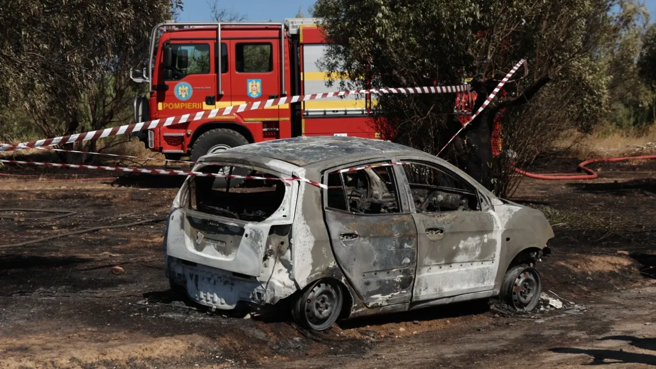 Φωτιά στο Πικέρμι: Εντοπίστηκε απανθρακωμένη σορός μέσα σε αυτοκίνητο - newstok.gr