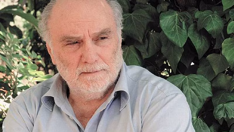 Στέλιος Ράμφος: Έφυγε από τη ζωή σε ηλικία 87 ετών - Η ζωή και η διαδρομή του σπουδαίου συγγραφέα και φιλόσοφου - newstok.gr