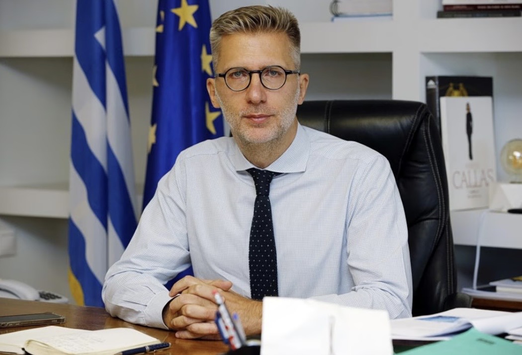Άκης Σκέρτσος: ‘’ Μην σταματήσουμε να επενδύουμε στην πρόληψη, η μεγαλύτερη τιμή στους νεκρούς πυροσβέστες και πιλότους ‘’ - newstok.gr
