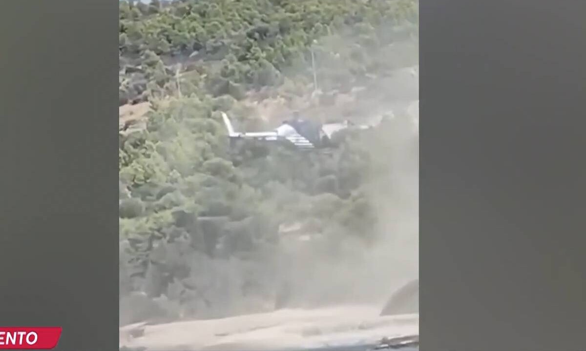 Ελικόπτερο προσγειώνεται σε παραλία στις Σπέτσες – Βίντεο ντοκουμέντο