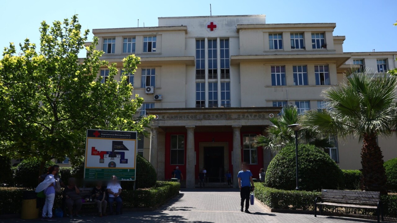 Επίθεση σε νοσηλεύτρια στον Ερυθρό Σταυρό: Συνελήφθη ασθενής