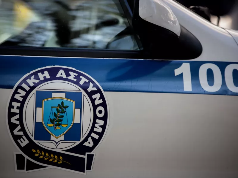 Ασπρόπυργος: Άνοιξαν πυρ με καραμπίνα σε γλέντι – Δύο τραυματίες, μεταξύ των οποίων ένας 14χρονος