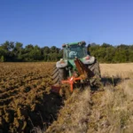 Κρήτη: Νεκρός 85χρονος αγρότης - Προσέκρουσε με το αγροτικό μηχάνημα σε δέντρο, τον εντόπισε ο γιος του - newstok.gr