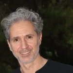 Πέθανε ο τραγουδιστής Δημήτρης Κόκοτας σε ηλικία 57 ετών - newstok.gr