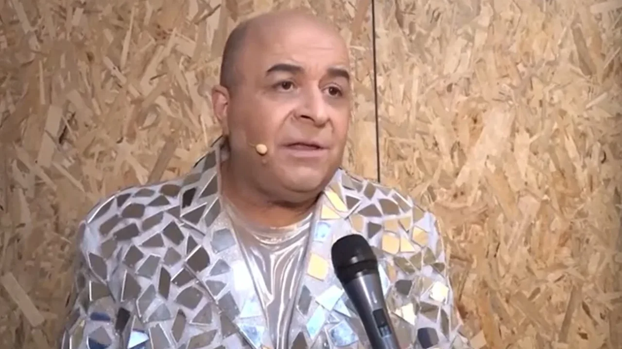 Μάρκος Σεφερλής: '' Πρόσωπα που είναι στην επικαιρότητα θα γίνουν και αντικείμενο σάτιρας, πάντα με καλή διάθεση - Δεν έχω κάτι μαζί τους, ούτε εμμονή '' - newstok.gr