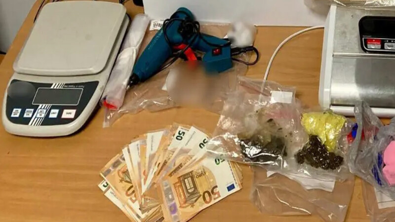 Χανιά: Σύλληψη 26χρονου με ροζ κοκαΐνη και κάνναβη σε δωμάτιο