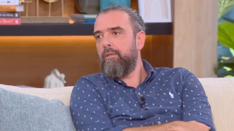 Σωτήρης Τσαφούλιας κατά Αφροδίτης Μάνου: '' Το να προσπαθείς να μειώσεις το πένθος των άλλων είναι αλαζονεία '' - Τελευταία νέα & Έκτακτες ειδήσεις Live