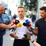 Χάρης Δούκας για την έκρηξη στην Πλάκα: ''Υπάρχουν αγνοούμενοι, είναι μέσα σκυλιά και ερευνούν - Ακραία η καταστροφή'' - Τελευταία νέα & Έκτακτες ειδήσεις Live