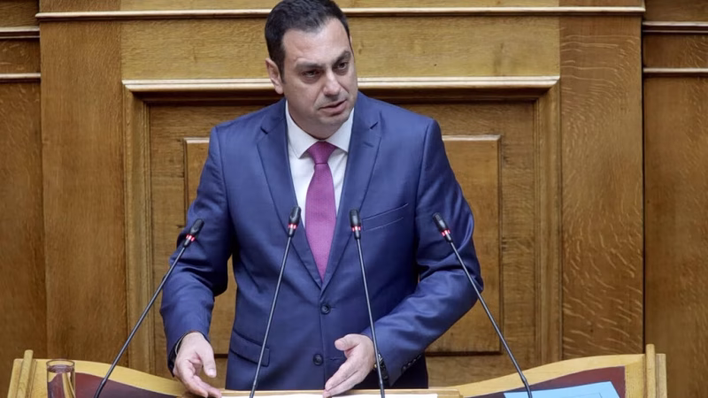 Βουλευτής ΝΔ για τα καύσιμα: ''Αν δεν έχεις 10 ευρώ για βενζίνη, παίρνεις τα Μέσα Μαζικής Μεταφοράς'' - Η απάντηση του στις αντιδράσεις - Τελευταία νέα & Έκτακτες ειδήσεις Live