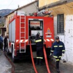 Κέρκυρα: Φωτιά σε σκεπή τετραώροφης πολυκατοικίας - Επεκτάθηκε στο δώμα - Τελευταία νέα & Έκτακτες ειδήσεις Live