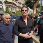 Νίκος Οικονομόπουλος για Γιώργο Μαζωνάκη: '' Με έπαιρνε ενάμιση μήνα διαρκώς τηλέφωνα αλλά δεν επικοινώνησα μαζί του λόγω φόρτου εργασίας - Νιώθω τύψεις '' - Τελευταία νέα & Έκτακτες ειδήσεις Live