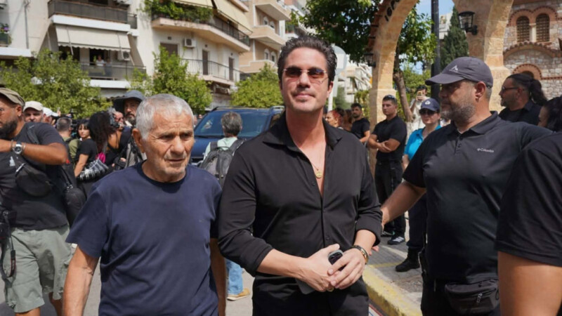 Νίκος Οικονομόπουλος για Γιώργο Μαζωνάκη: '' Με έπαιρνε ενάμιση μήνα διαρκώς τηλέφωνα αλλά δεν επικοινώνησα μαζί του λόγω φόρτου εργασίας - Νιώθω τύψεις '' - Τελευταία νέα & Έκτακτες ειδήσεις Live