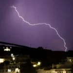 Ηλιούπολη: 50χρονη υπέστη ανακοπή από κεραυνό - Νοσηλεύεται στη ΜΕΘ του Ερυθρού Σταυρού - Τελευταία νέα & Έκτακτες ειδήσεις Live