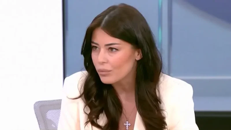 Αφροδίτη Λατινοπούλου: ''Ο Κυριάκος Βελόπουλος πουλούσε ματζούνια για την άνοια και δεν είναι φυλακή'' - Τελευταία νέα & Έκτακτες ειδήσεις Live