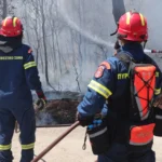 Φωτιά στη Σαλαμίνα, στην περιοχή Περάνι - Μήνυμα του 112 στους κατοίκους για εκκένωση προς Αιάντειο - Τελευταία νέα & Έκτακτες ειδήσεις Live