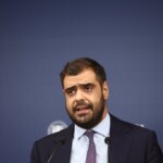 Ο Μαρινάκης μονίμως στη «μάχη»