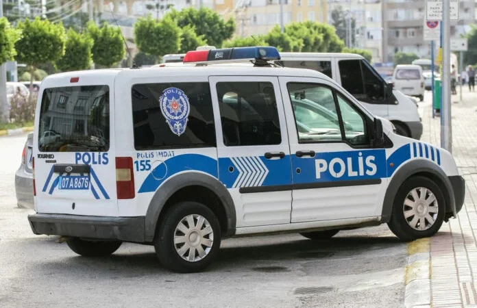 Κωνσταντινούπολη: Τρεις νεκροί μετά από πυροβολισμούς σε κατάστημα - Τελευταία νέα & Έκτακτες ειδήσεις Live