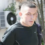 Ανάβυσσος: Δραπέτης ο Αλκέτ Ριζάι - Τι συνέβη στο beach bar με τους πυροβολισμούς - Τελευταία νέα & Έκτακτες ειδήσεις Live
