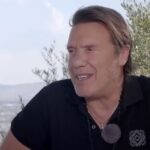 Στράτος Τζώρτζογλου: ''Η μητέρα μου είχε πιει χλωρίνη επειδή νόμιζε ότι ο πατέρας μου την απατούσε'' - Τελευταία νέα & Έκτακτες ειδήσεις Live