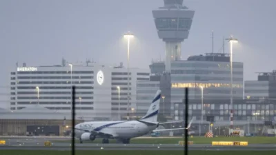 Δεκάδες πτήσεις ακυρώθηκαν στο αεροδρόμιο του Άμστερνταμ εξαιτίας των θυελλωδών ανέμων