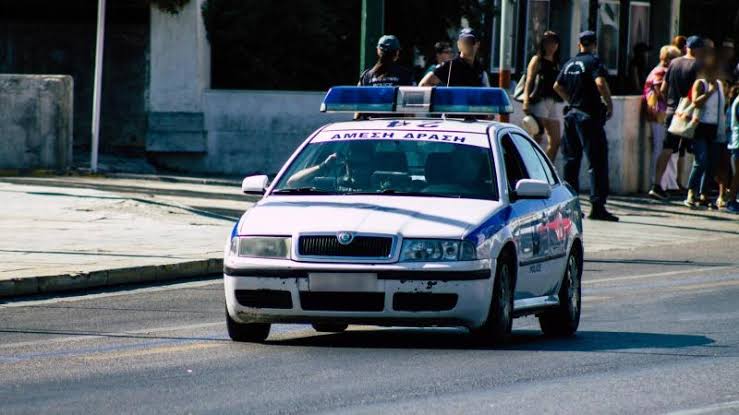 Περιστέρι: Σύλληψη 41χρονης για απόπειρα δηλητηρίασης του πρώην συζύγου της με ατροπίνη - Τελευταία νέα & Έκτακτες ειδήσεις Live