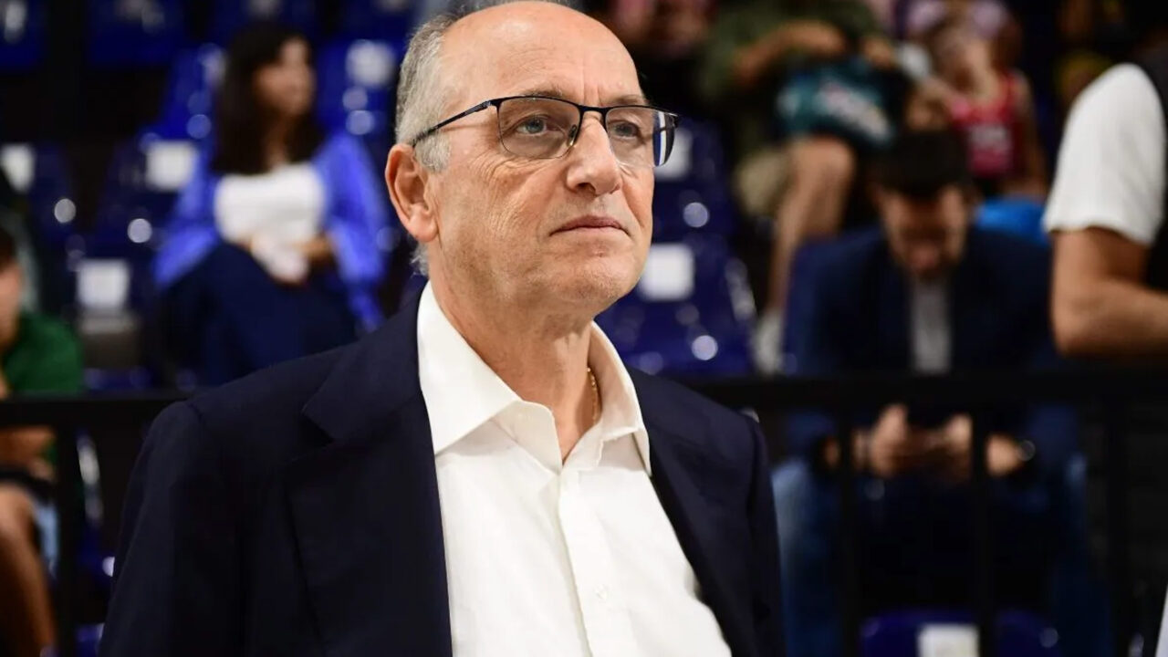 Λιόλιος Βαγγέλης Basket league
