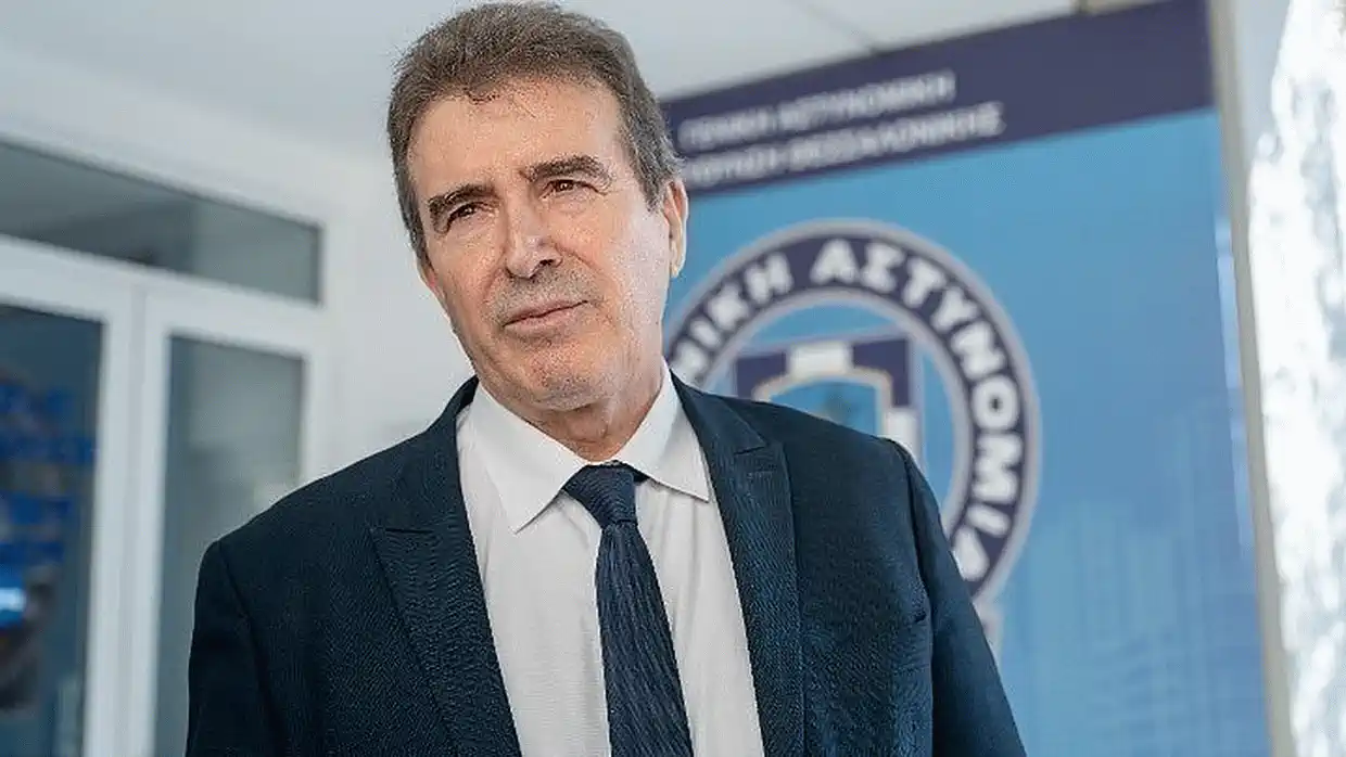 Μιχάλης Χρυσοχοΐδης: ''Να προστατεύσουμε τους πολίτες από τις παράνομες υπεκμισθώσεις'' - Τελευταία νέα & Έκτακτες ειδήσεις Live