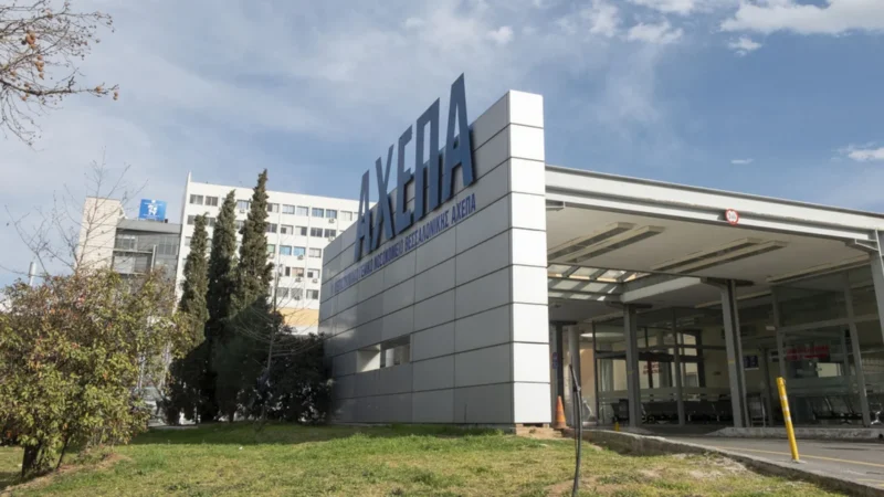 Θεσσαλονίκη: Διαπληκτισμός για ερωτική συνεύρεση κατέληξε σε αιματηρό επεισόδιο - Τρανς άτομο χτύπησε 21χρονο με τούβλο - Τελευταία νέα & Έκτακτες ειδήσεις Live