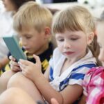 Ηλικιακό όριο στα social media: Αύριο οι ανακοινώσεις της κυβέρνησης - Τελευταία νέα & Έκτακτες ειδήσεις Live