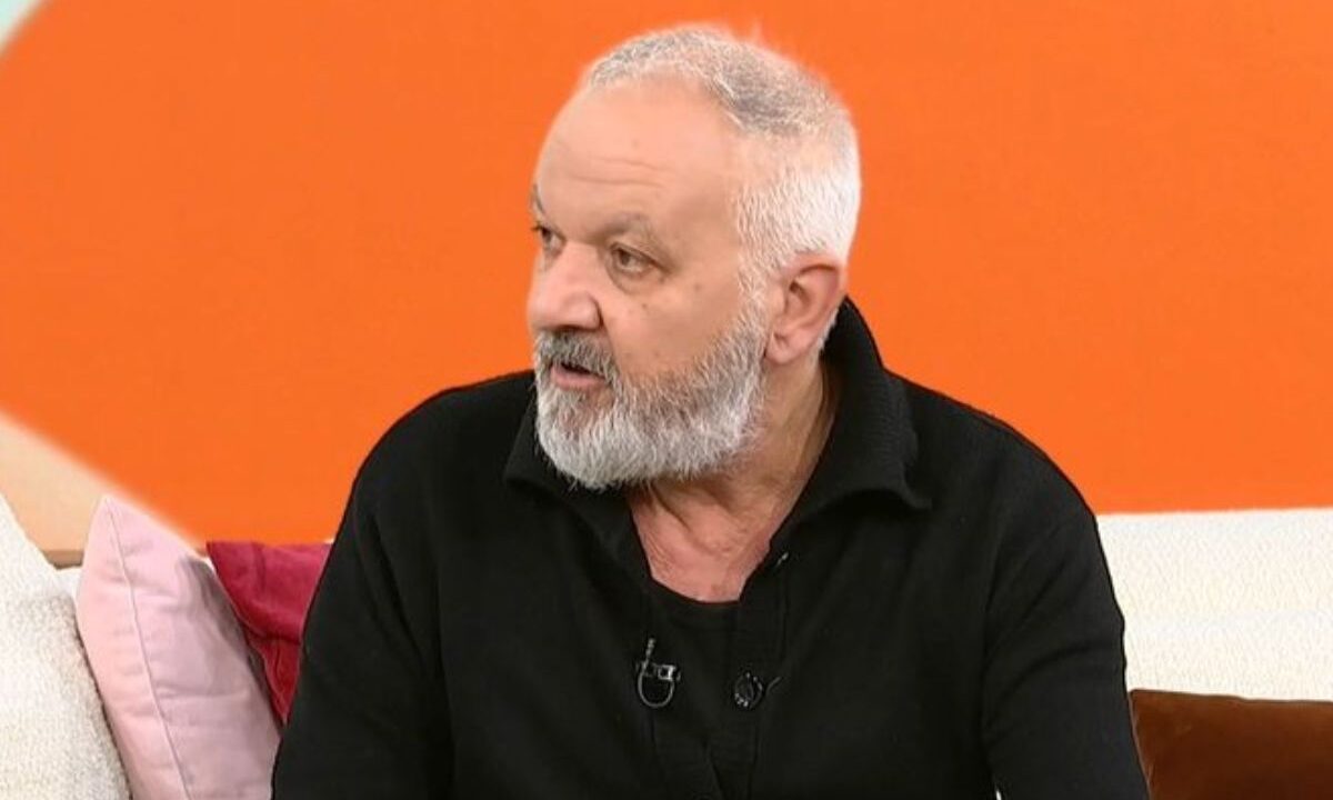Χρήστος Θηβαίος / Ουμπέρτο Έκο