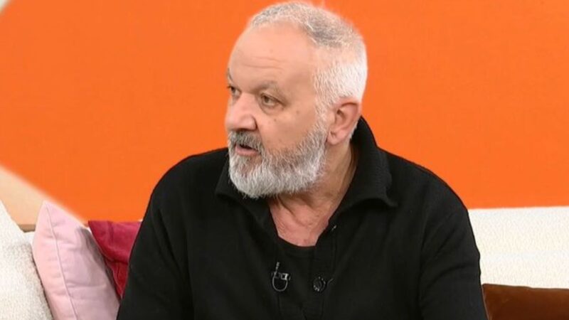 Η άγνωστη ιστορία του Χρήστου Θηβαίου: Πώς βρέθηκε από την Ελλάδα στο μάθημα του Ουμπέρτο Έκο!